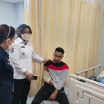 Wawali Ambon Tinjau Lokasi Bencana, Pemkot Tanggung Biaya Perawatan Korban Pohon Tumbang