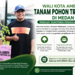 Wali Kota Ambon Tanam Pohon Trembesi di Medan, Tegaskan Komitmen Penghijauan Kota